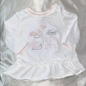 Carter’s 2-piece Ruffled Top + Pants (0-3m)